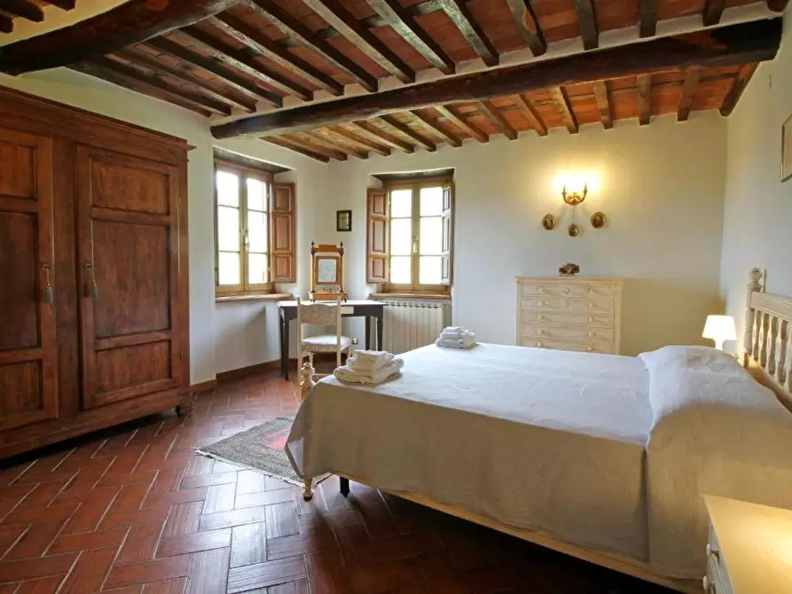 Immagine 3 di Villa in affitto  a Camaiore