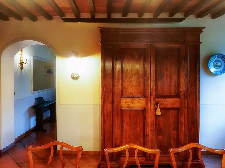 Immagine 17 di Villa in affitto  a Camaiore