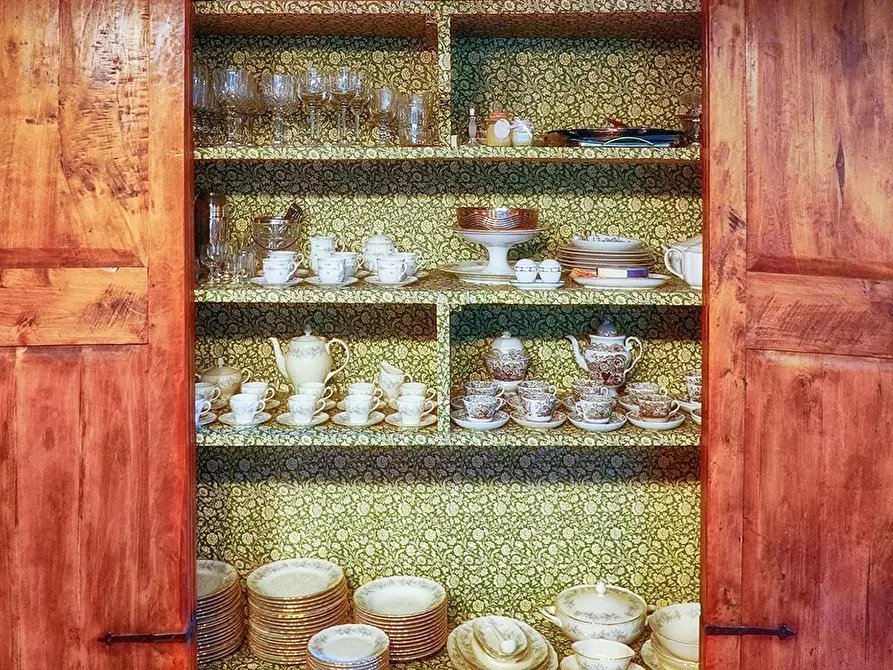 Immagine 19 di Villa in affitto  a Camaiore