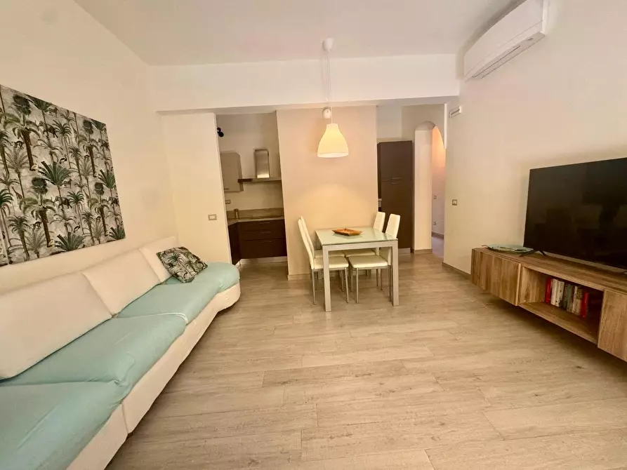 Immagine 8 di Appartamento in vendita  a Massa