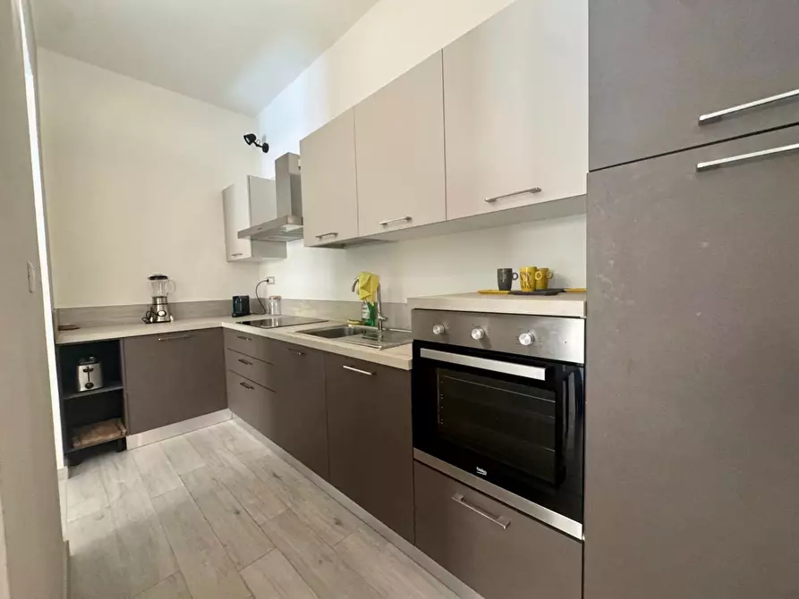 Immagine 12 di Appartamento in vendita  a Massa