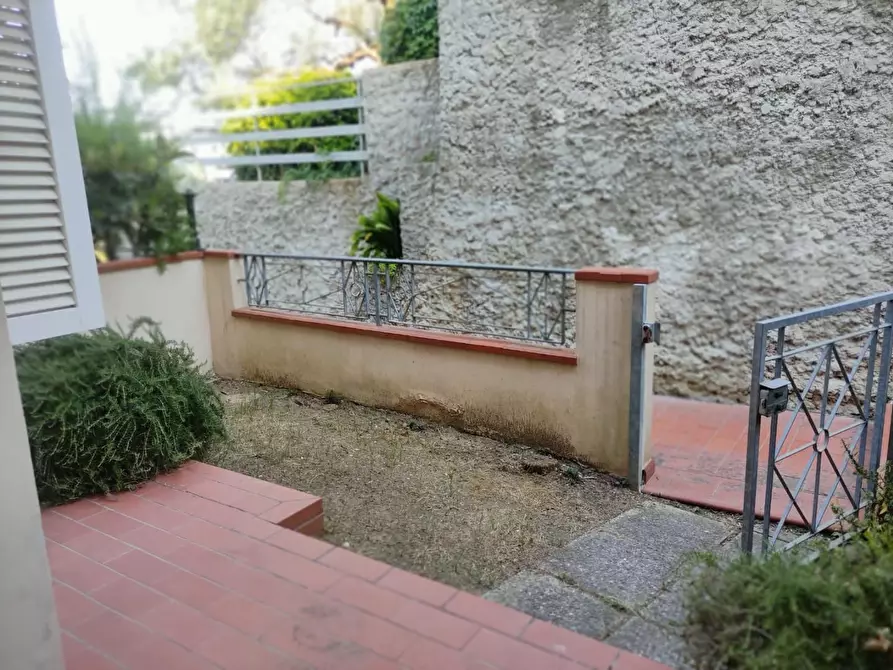 Immagine 6 di Appartamento in vendita  a Collesalvetti