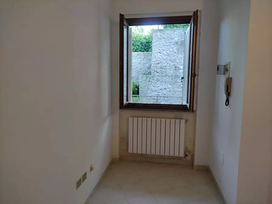 Immagine 15 di Appartamento in vendita  a Collesalvetti