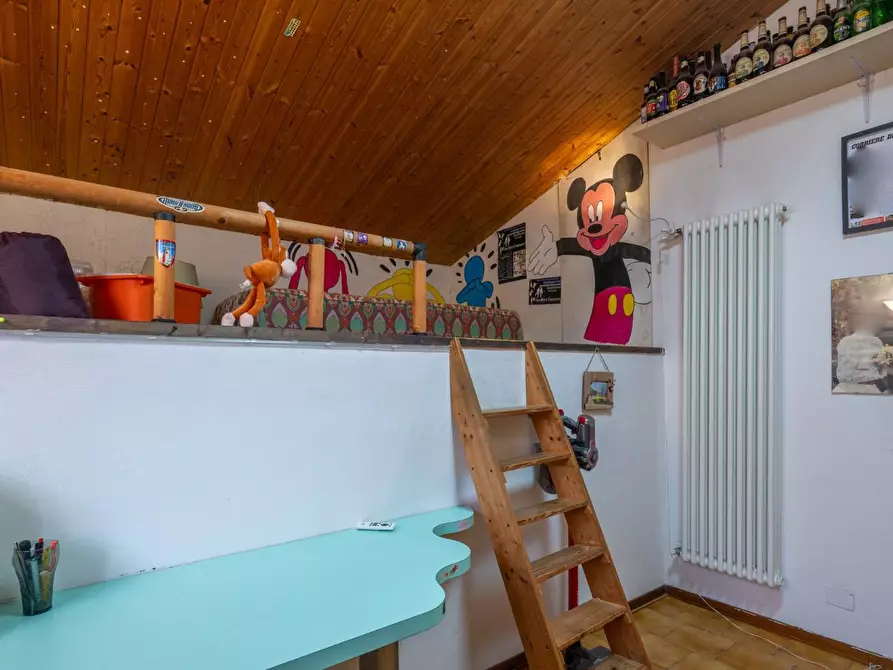 Immagine 22 di Casa bifamiliare in vendita  a Pisa