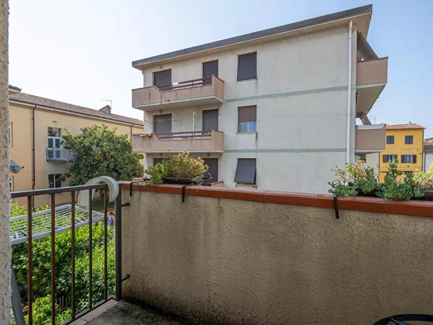 Immagine 15 di Casa bifamiliare in vendita  a Pisa