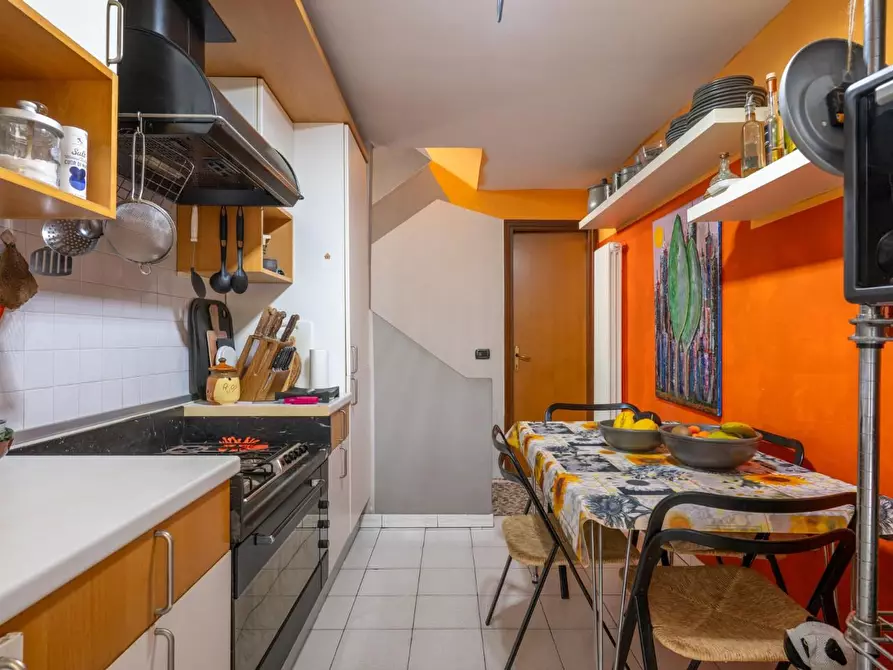 Immagine 9 di Casa bifamiliare in vendita  a Pisa