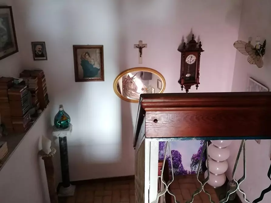 Immagine 11 di Casa semindipendente in vendita  a Carrara