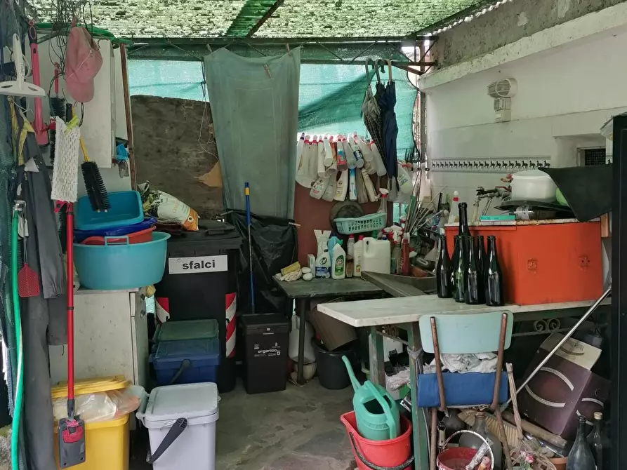 Immagine 23 di Casa semindipendente in vendita  a Carrara