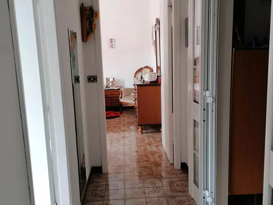 Immagine 12 di Casa semindipendente in vendita  a Carrara