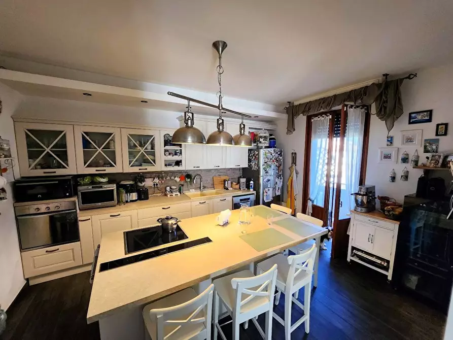 Immagine 3 di Appartamento in vendita  a Empoli