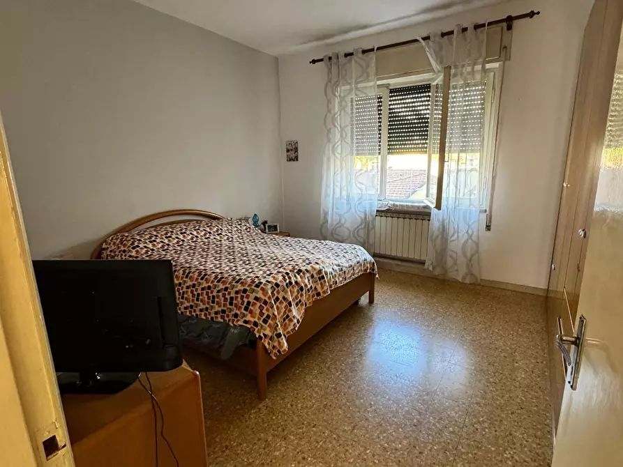 Immagine 8 di Appartamento in vendita  a Carrara