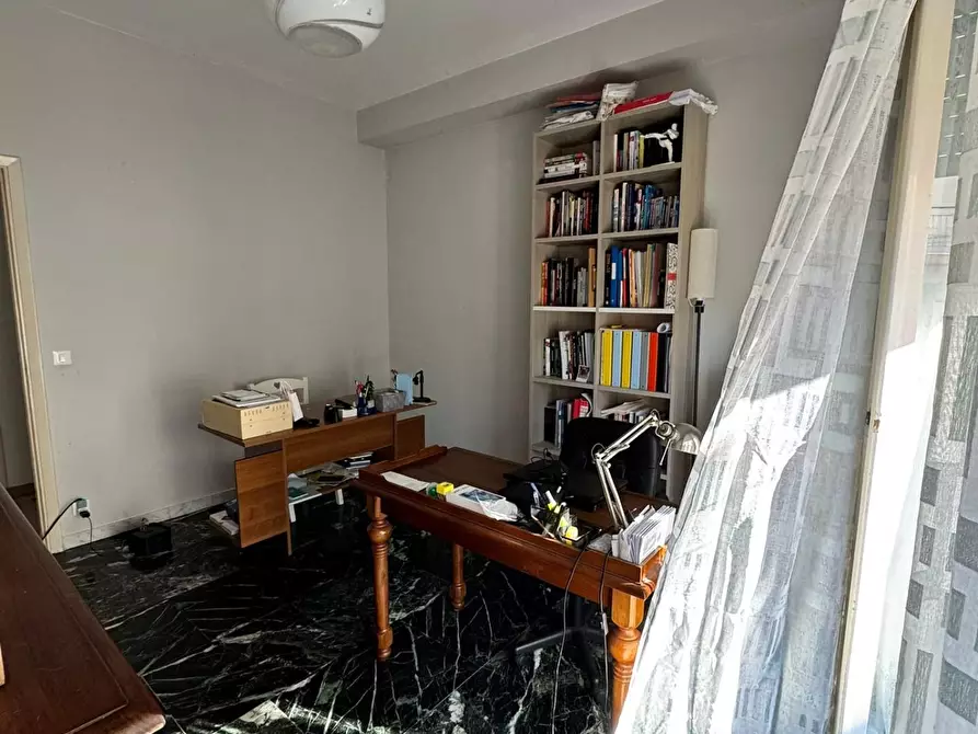 Immagine 14 di Appartamento in vendita  a Carrara