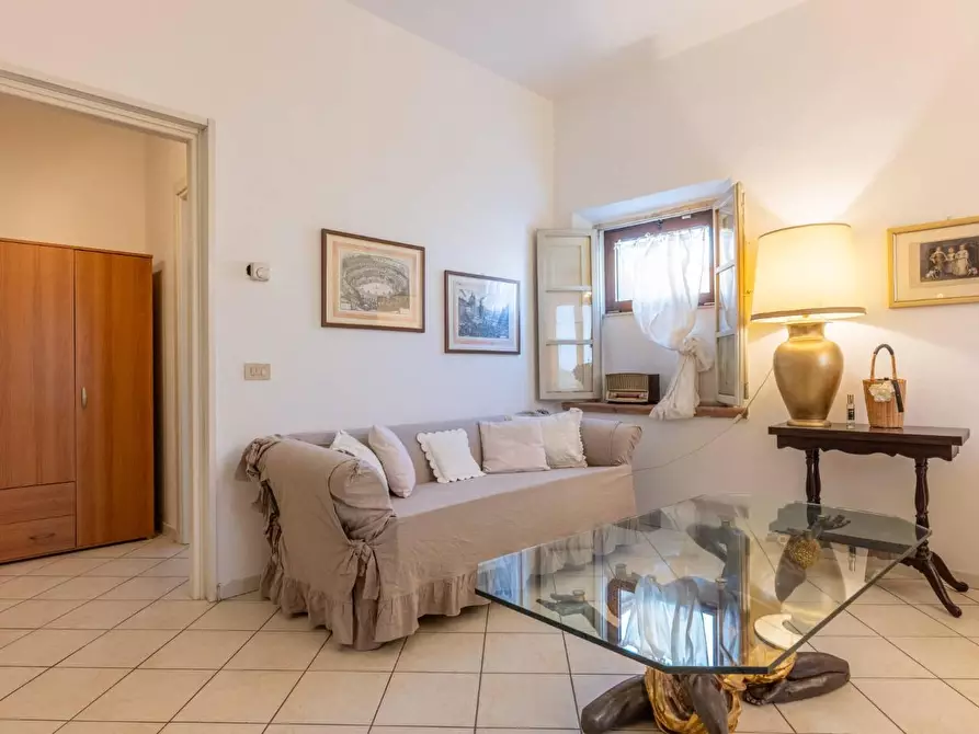 Immagine 10 di Appartamento in vendita  a Bientina