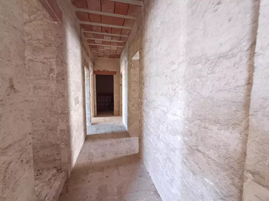 Immagine 11 di Appartamento in vendita  a Crispiano