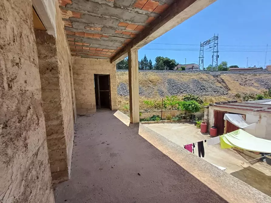 Immagine 10 di Appartamento in vendita  a Crispiano