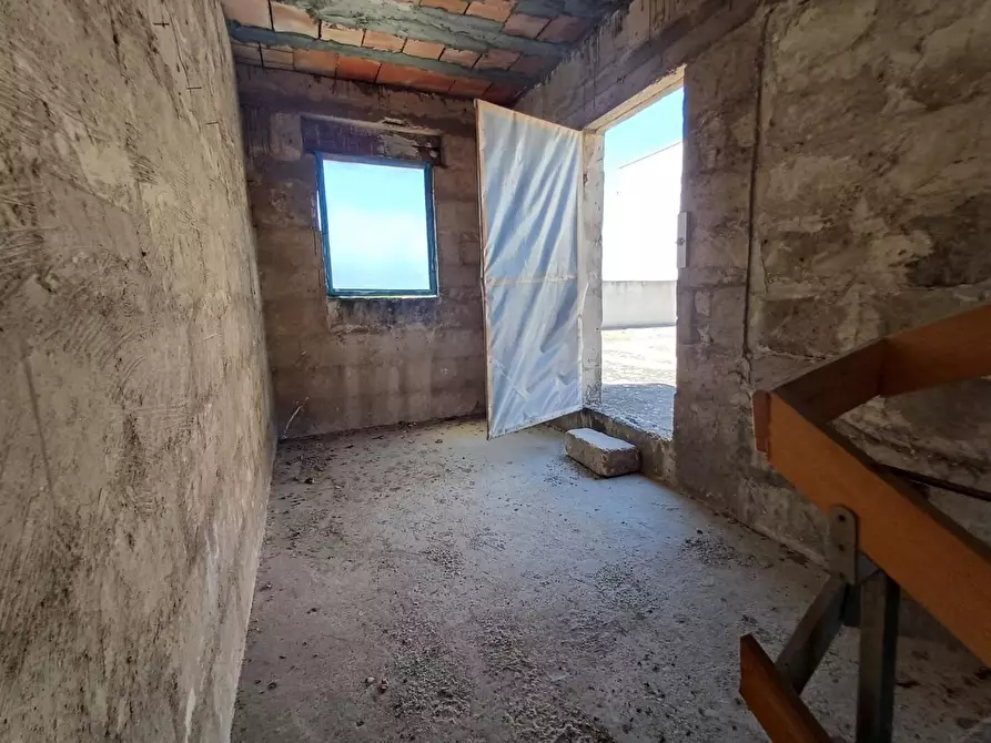 Immagine 28 di Appartamento in vendita  a Crispiano