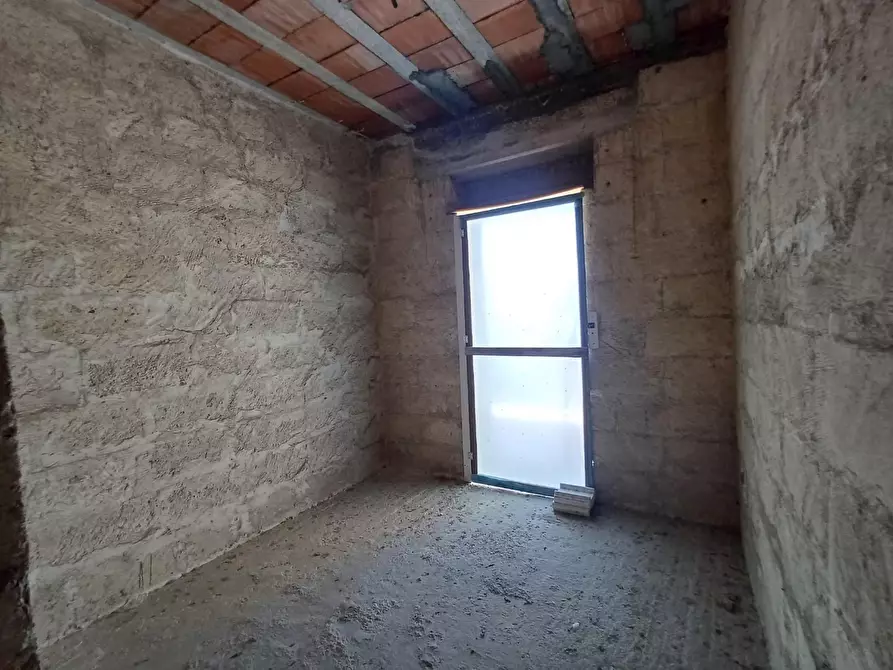 Immagine 18 di Appartamento in vendita  a Crispiano