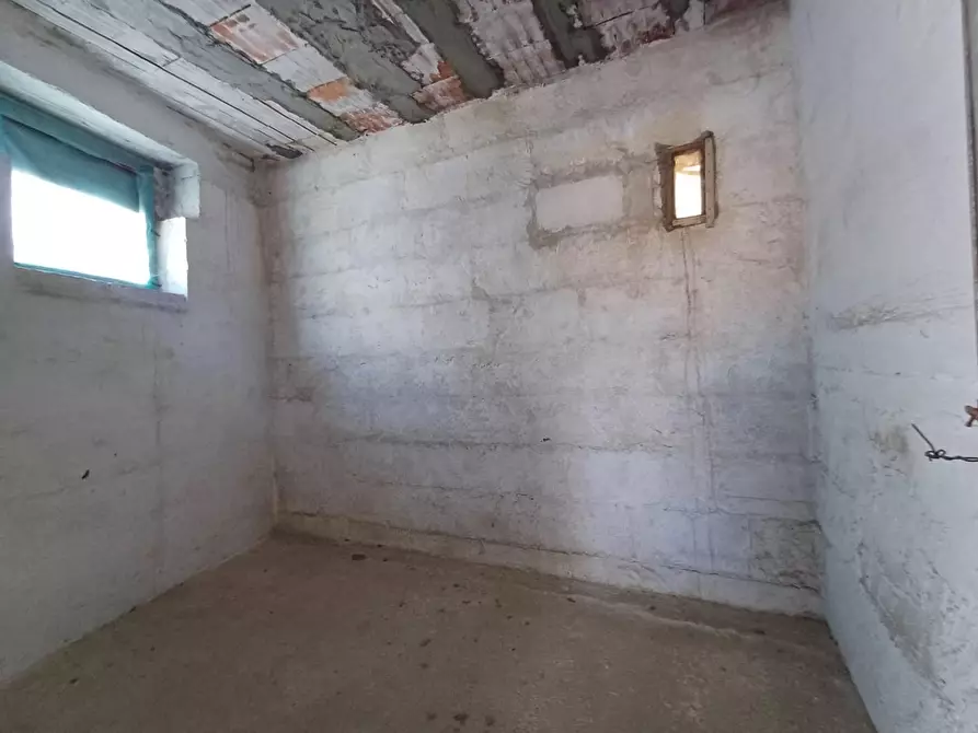 Immagine 34 di Appartamento in vendita  a Crispiano