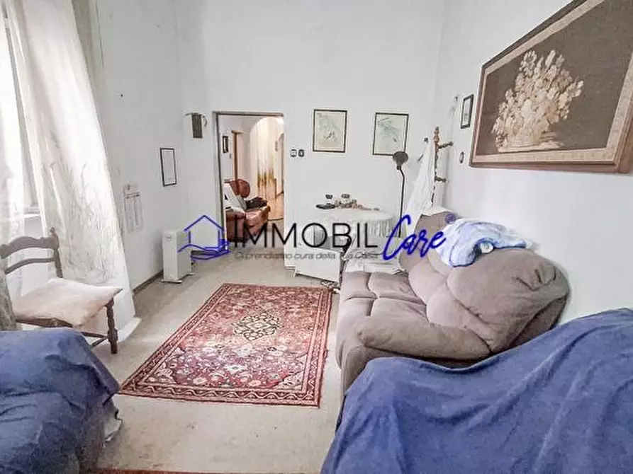 Immagine 13 di Appartamento in vendita  a Livorno