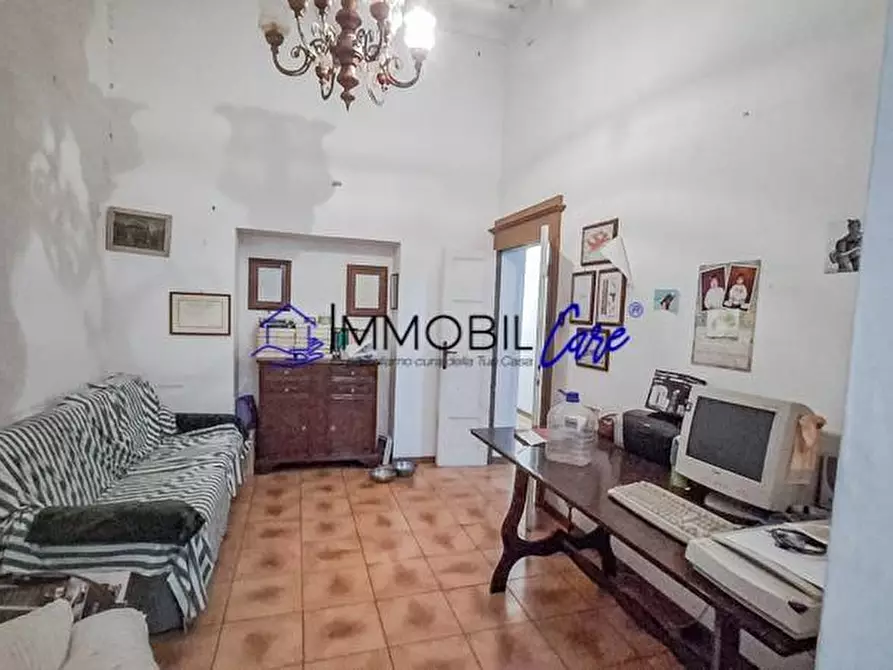 Immagine 3 di Appartamento in vendita  a Livorno