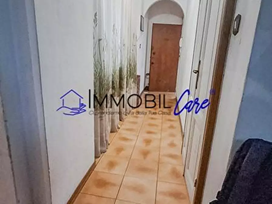 Immagine 7 di Appartamento in vendita  a Livorno