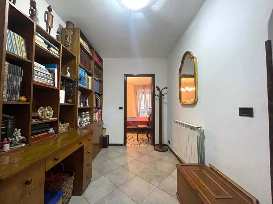 Immagine 14 di Appartamento in vendita  a Carro