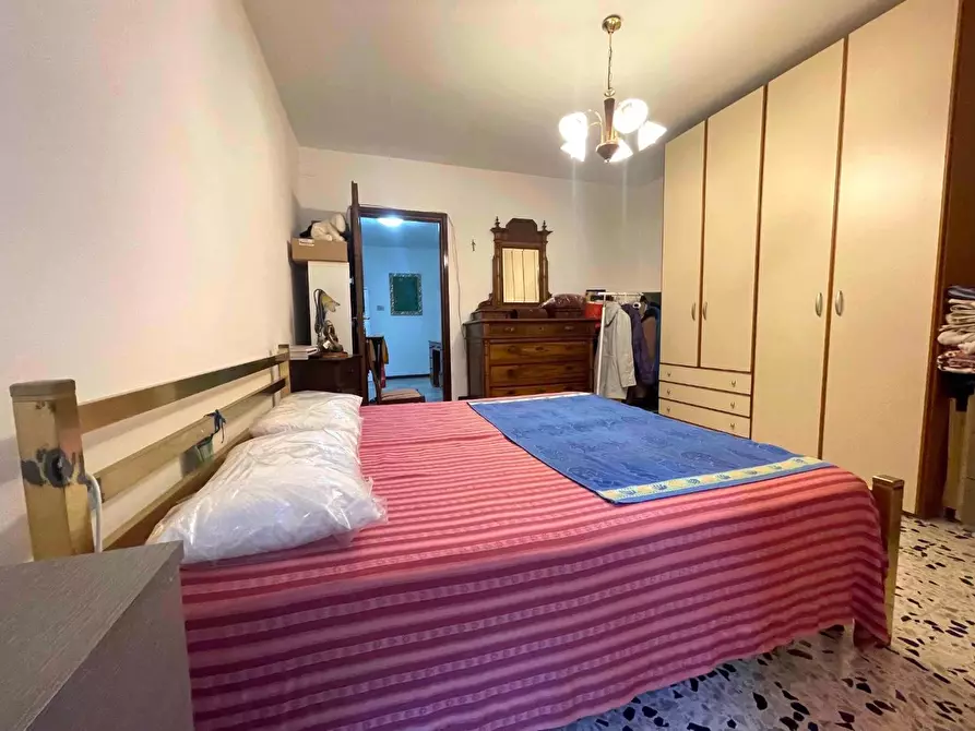 Immagine 18 di Appartamento in vendita  a Carro