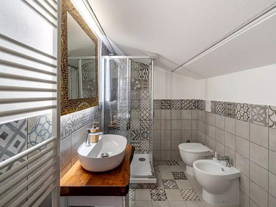 Immagine 24 di Casa indipendente in vendita  a Pontedera