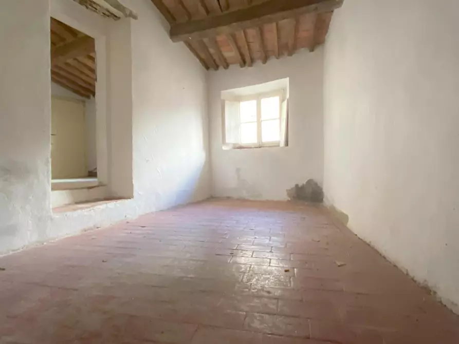 Immagine 3 di Appartamento in vendita  a Castelnuovo Val Di Cecina