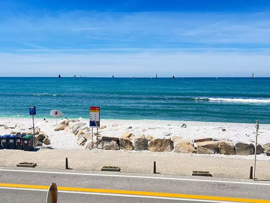 Immagine 9 di Appartamento in affitto  a Pisa