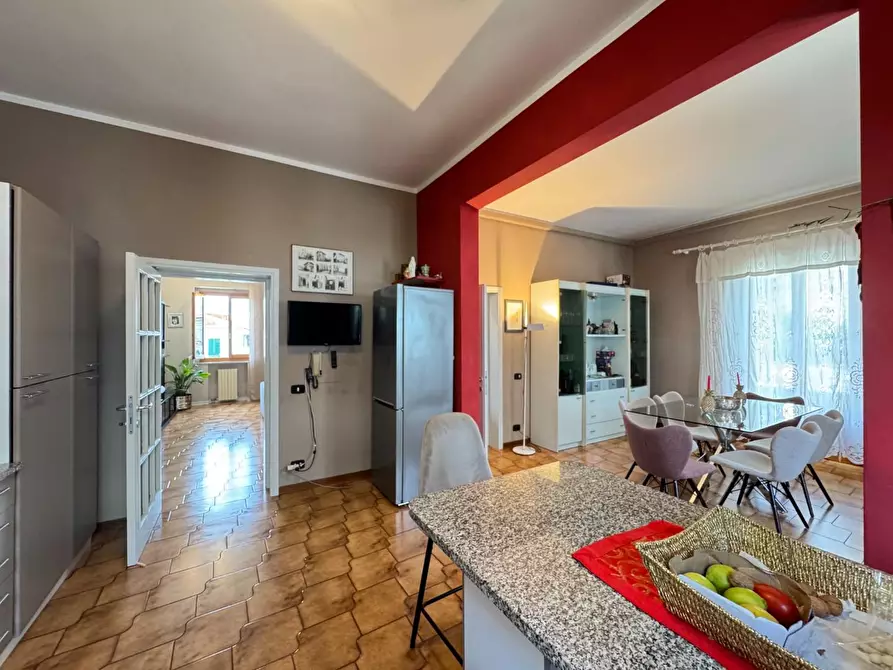 Immagine 11 di Appartamento in vendita  a Empoli