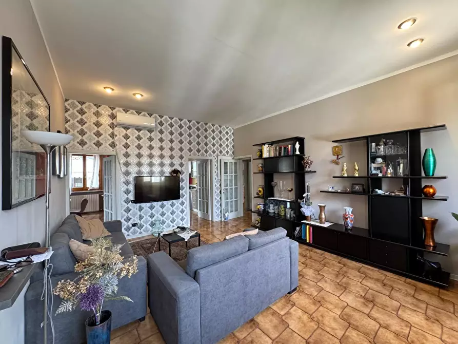 Immagine 6 di Appartamento in vendita  a Empoli