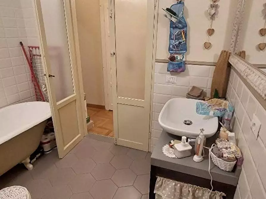 Immagine 17 di Appartamento in vendita  a Pistoia