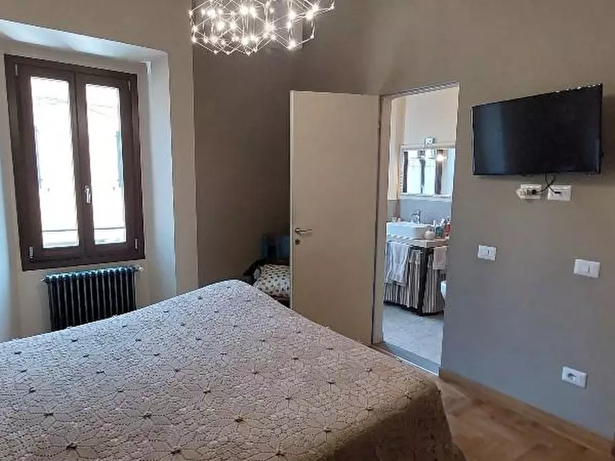 Immagine 13 di Appartamento in vendita  a Pistoia