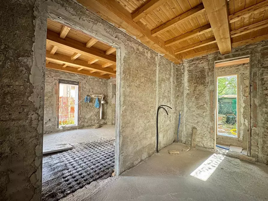 Immagine 4 di Casa indipendente in vendita  a Ponsacco