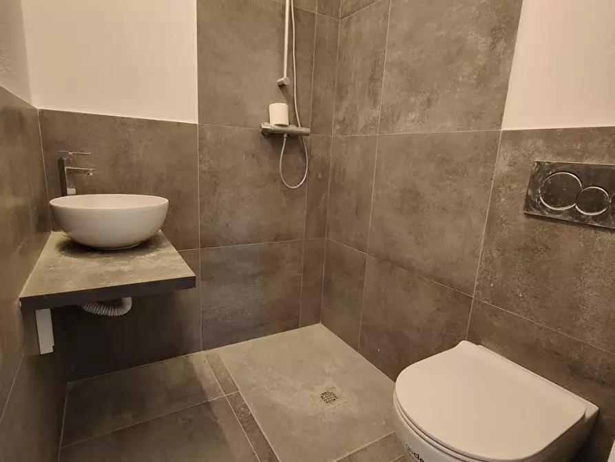 Immagine 8 di Mansarda in vendita  a Chiavari