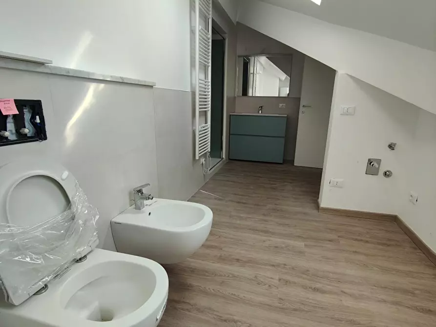 Immagine 18 di Mansarda in vendita  a Chiavari