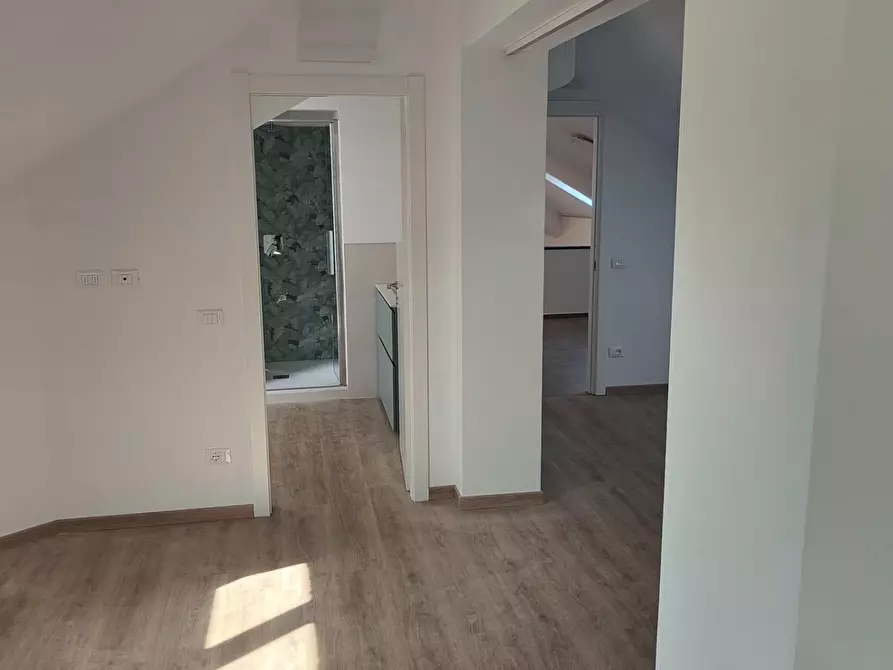 Immagine 15 di Mansarda in vendita  a Chiavari