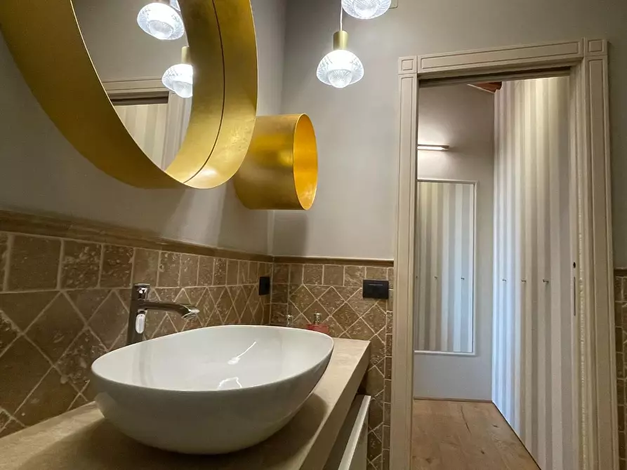 Immagine 82 di Villa in vendita  a San Miniato