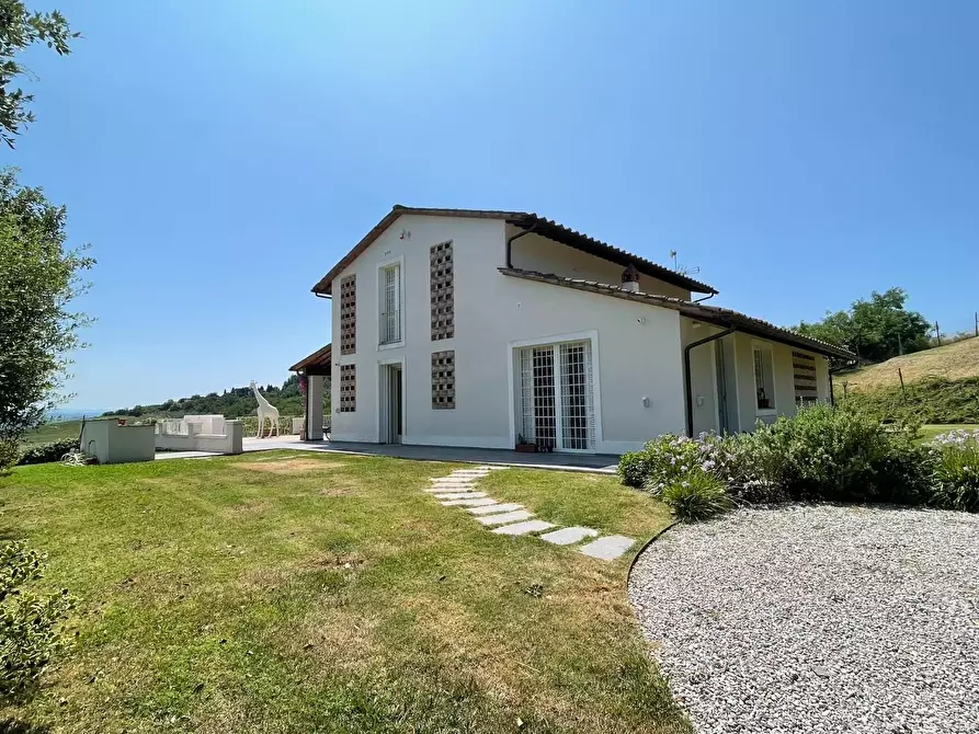 Immagine 2 di Villa in vendita  a San Miniato