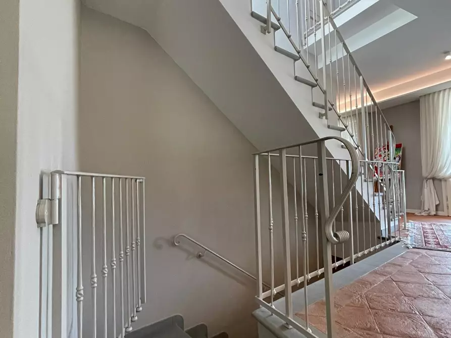 Immagine 27 di Villa in vendita  a San Miniato