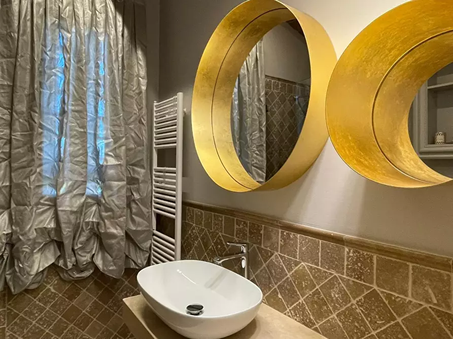 Immagine 26 di Villa in vendita  a San Miniato