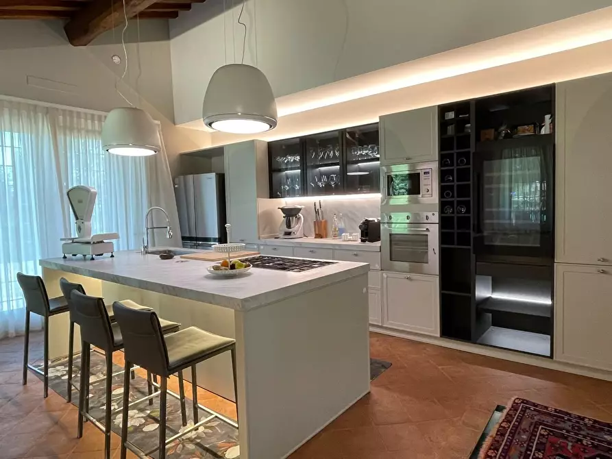 Immagine 6 di Villa in vendita  a San Miniato