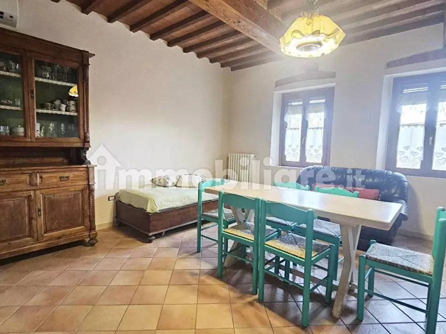 Immagine 11 di Appartamento in vendita  a Poggibonsi