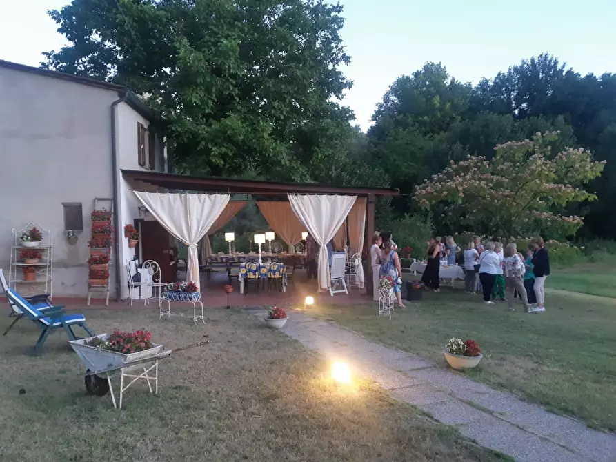 Immagine 4 di Deposito in vendita  a Poggibonsi