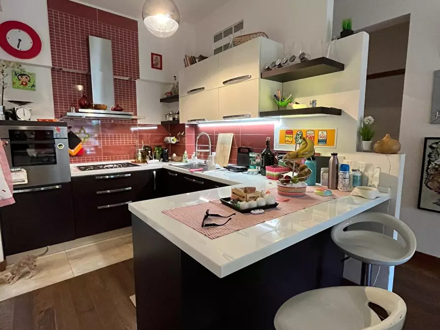 Immagine 14 di Appartamento in vendita  a Viareggio