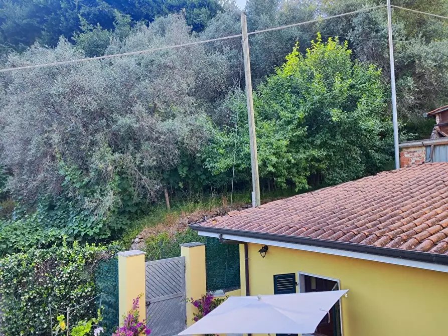 Immagine 27 di Casa bifamiliare in vendita  a Carrara
