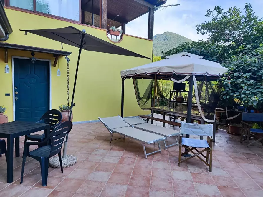 Immagine 3 di Casa bifamiliare in vendita  a Carrara