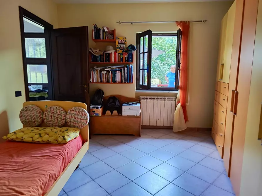 Immagine 16 di Casa bifamiliare in vendita  a Carrara