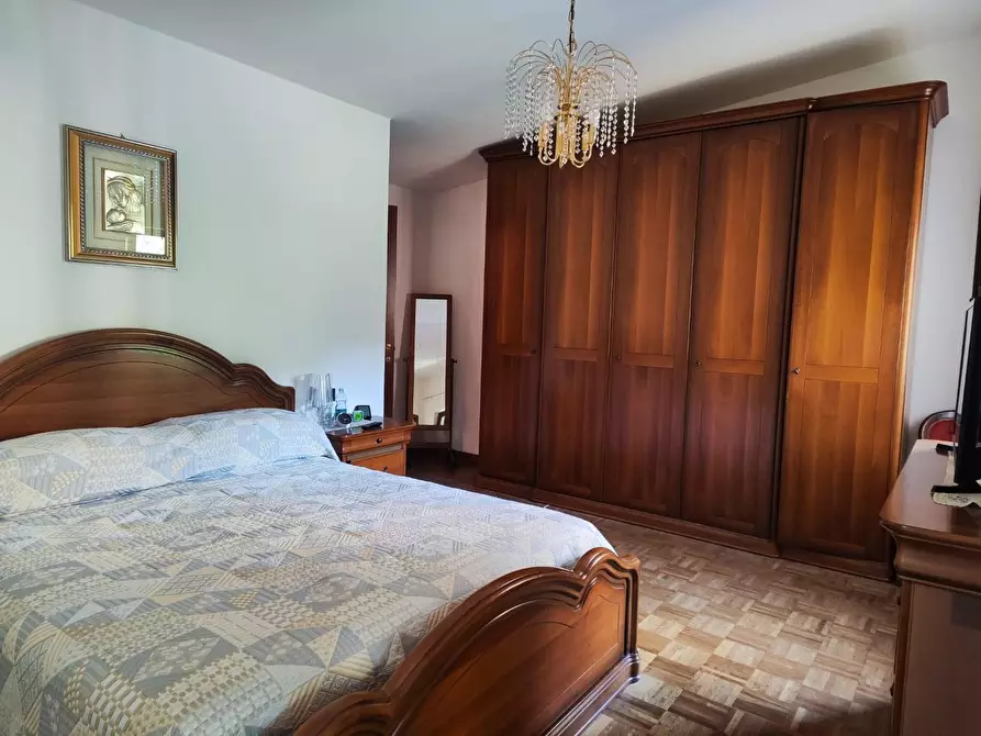 Immagine 20 di Casa bifamiliare in vendita  a Carrara